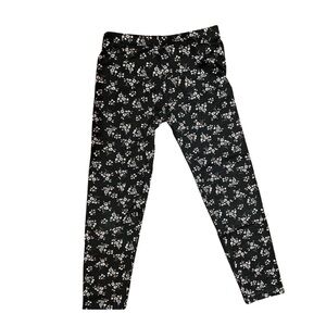 Dori Creations Black floral capri leggings Girls size 6x Like new